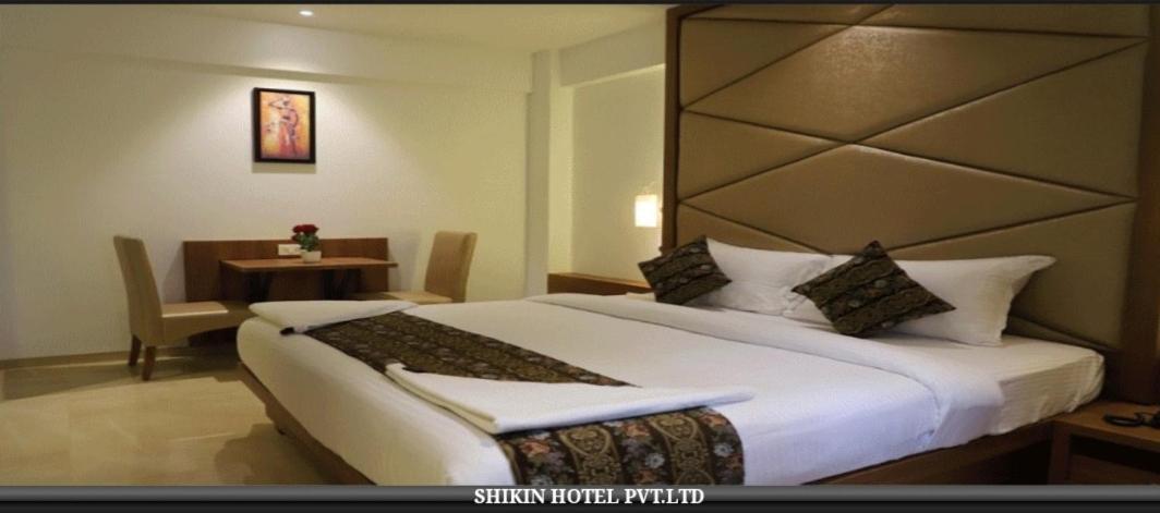 Shikin Hotels Navi Mumbai Exterior photo
